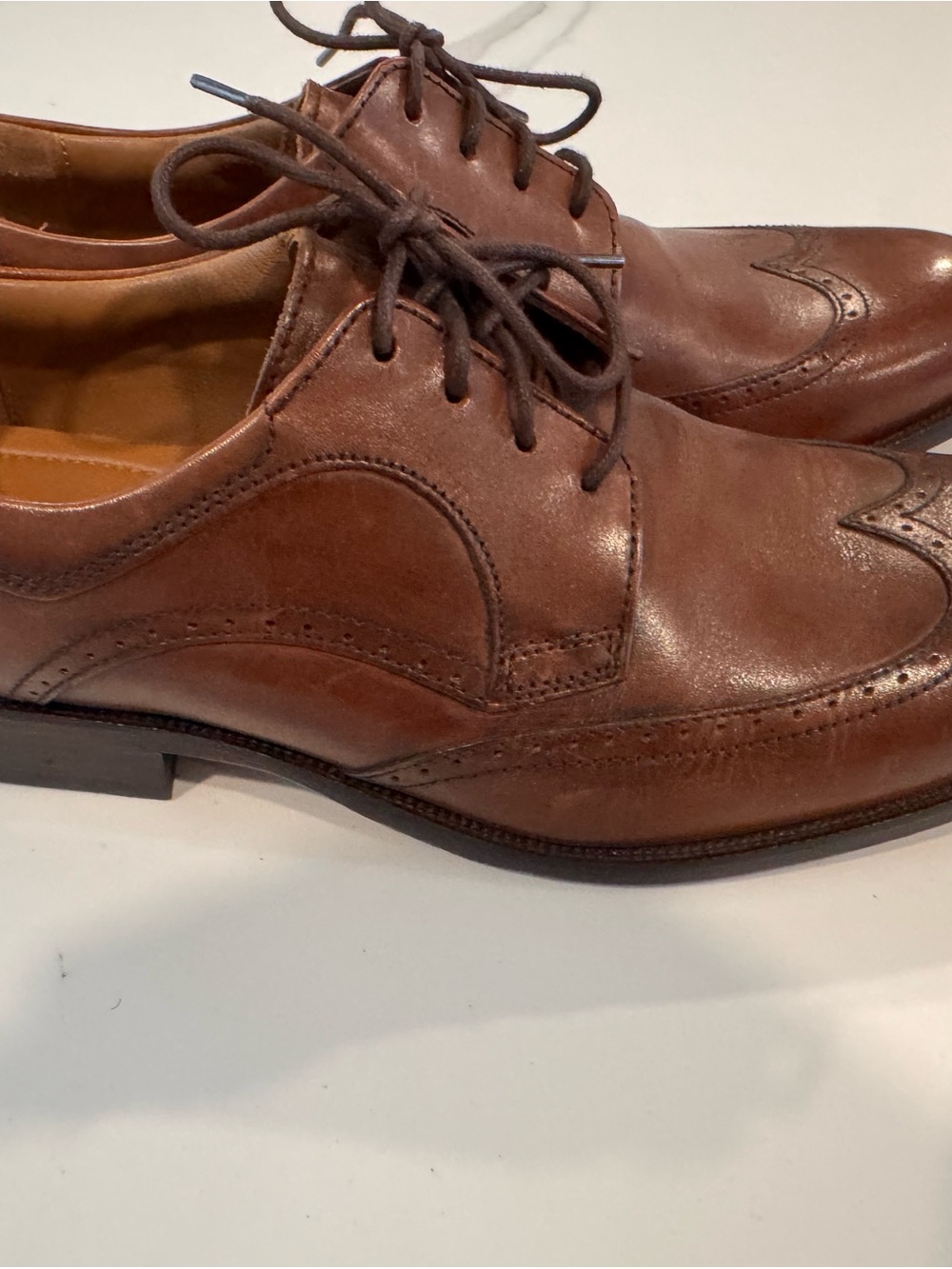 Johnston & Murphy Brown Leather Wingtip Oxfords